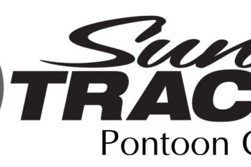 Sun Tracker Pontoon header